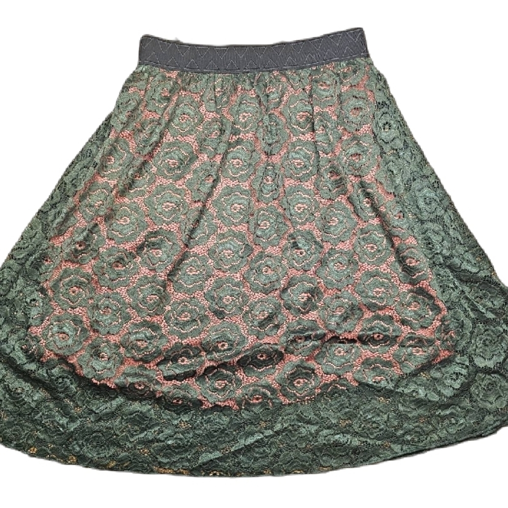 Elegant Green Lace Skirt